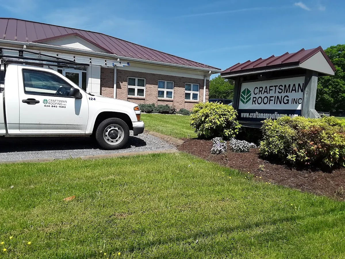 Quality Ice Dam Removal by experienced craftsmen in Berea